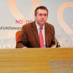 Espadas ofrece «colaboración» para llegar a acuerdo