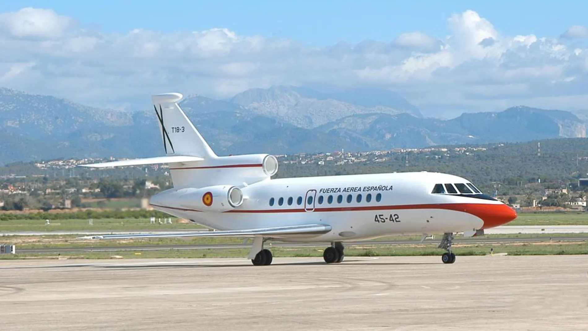 Un Falcon 900 de la Fuerza Aérea Española como el que transportaba hoy a Rajoy
