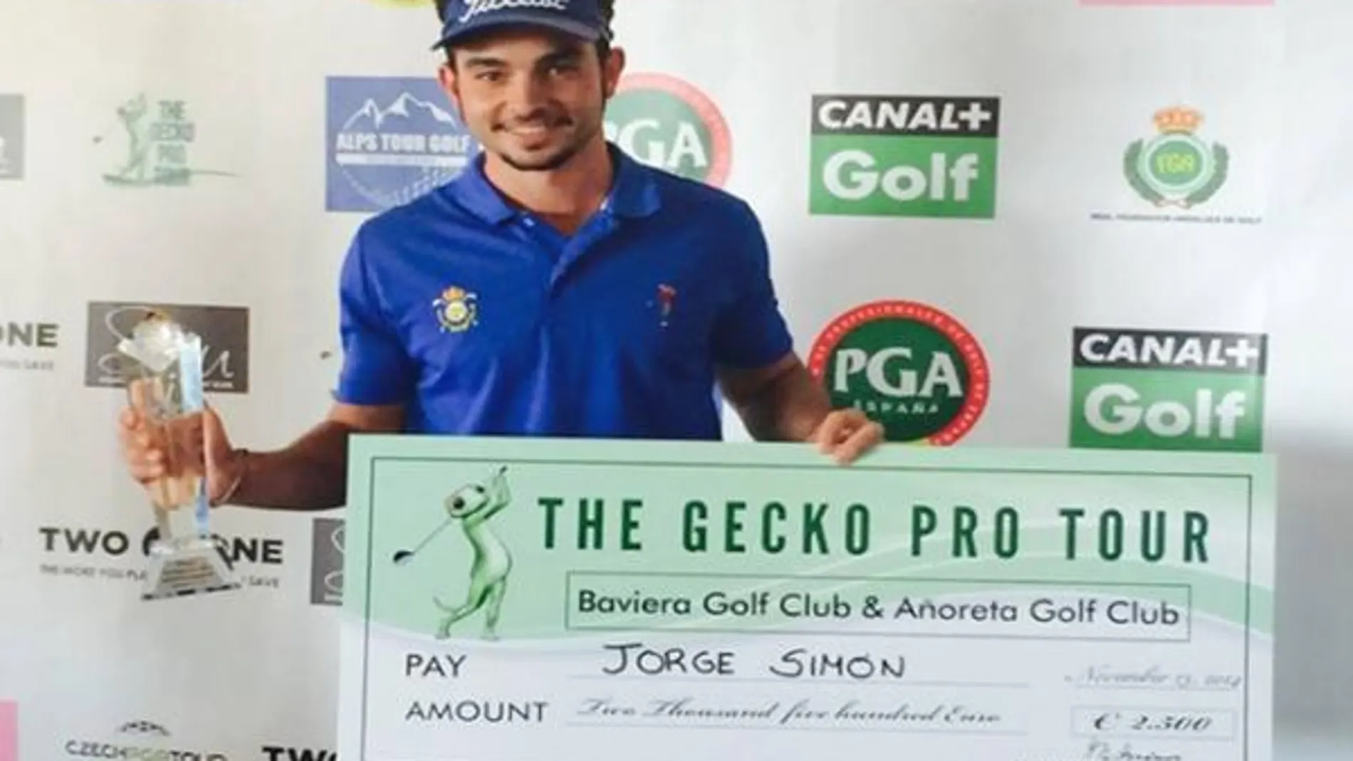 Jorge Simón, tras ganar la primera prueba del Gecko Pro Tour.