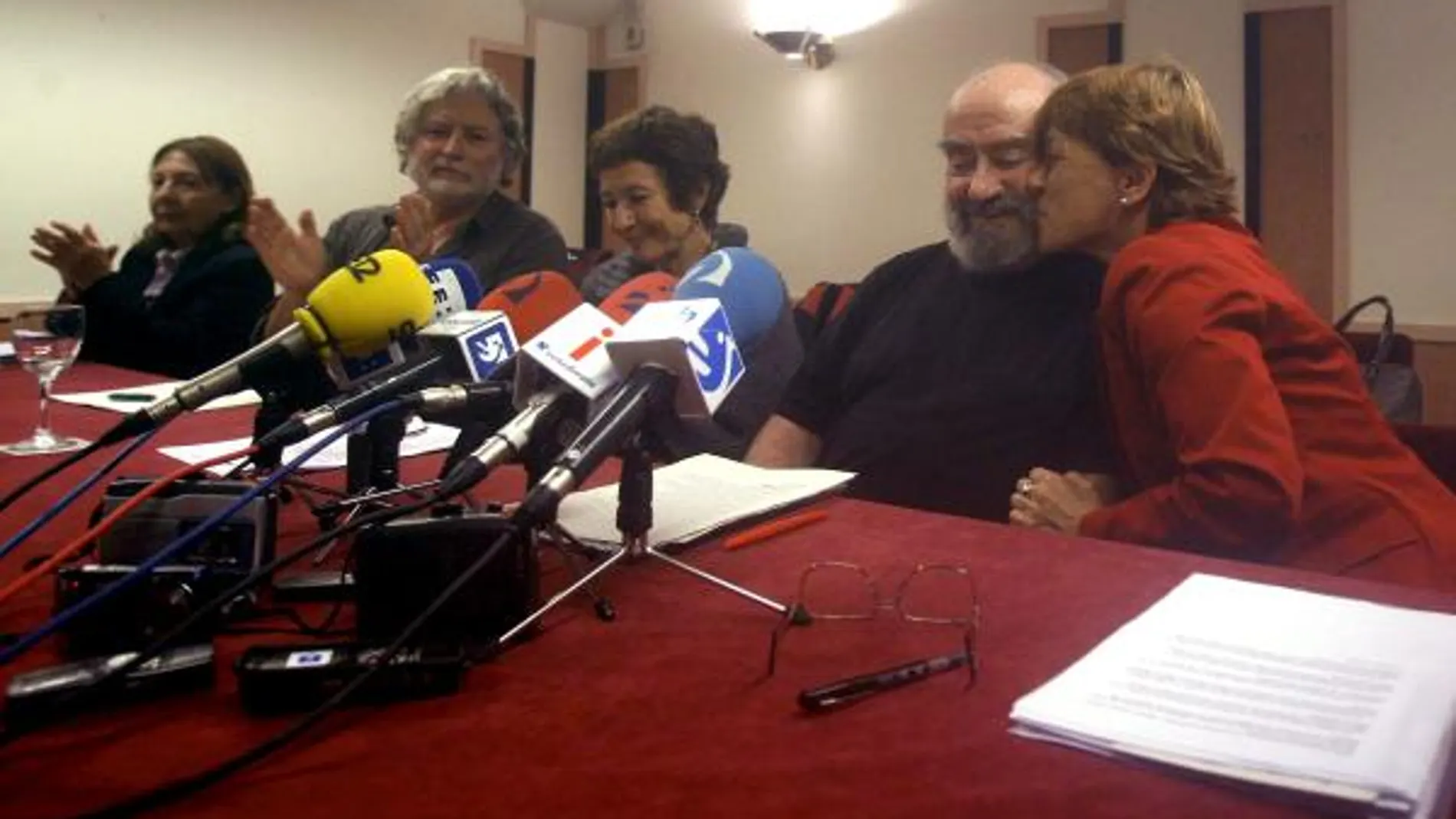 "Iniciativa Internacionalista-La Solidaridad entre los pueblos"