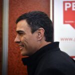 El líder del PSOE, Pedro Sánchez, llega a la reunión de los líderes del Partido Socialista Europeo en Bruselas