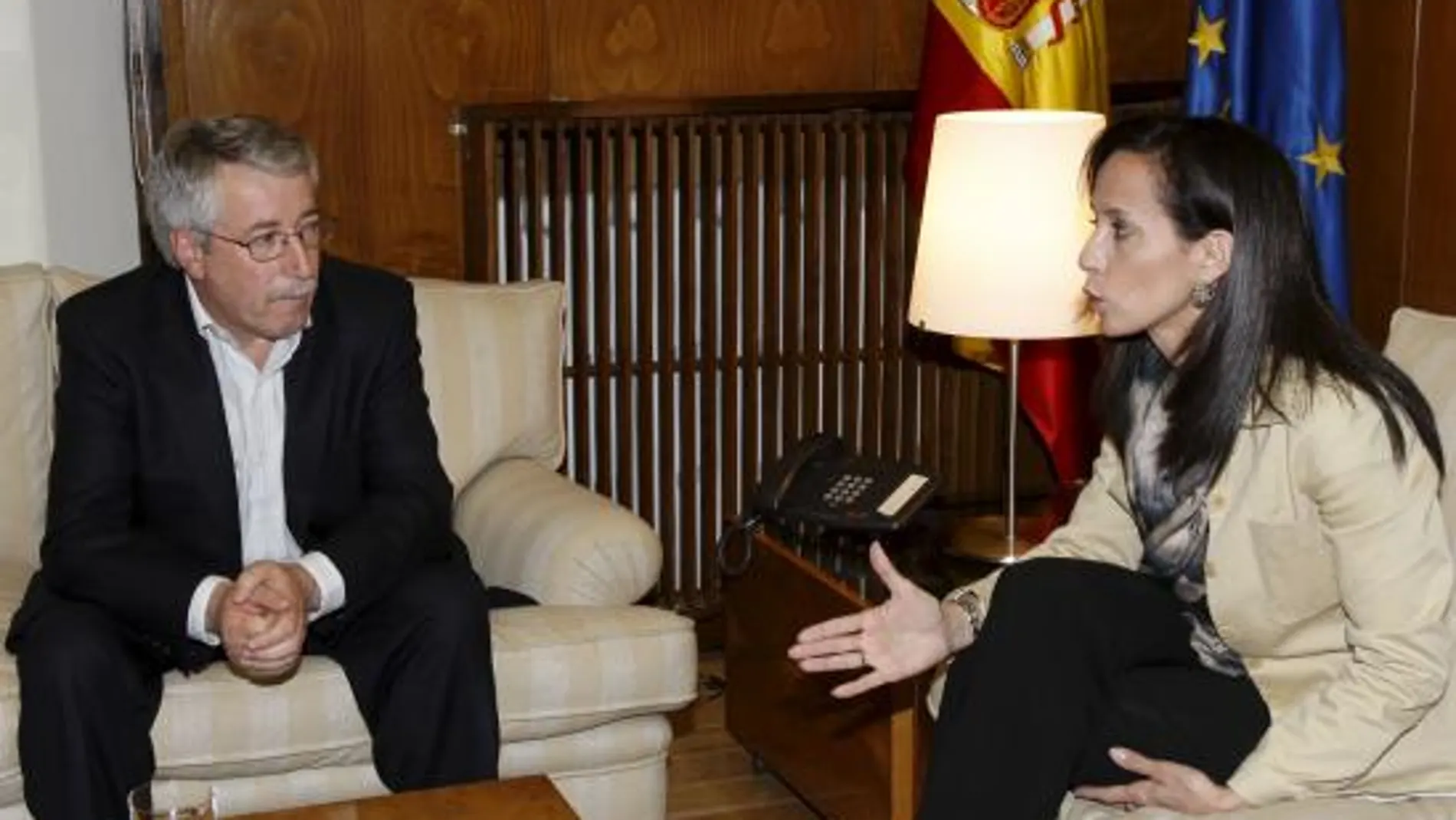 CC.OO. lamenta que Zapatero no haya anunciado ninguna medida para ampliar la prestación por paro