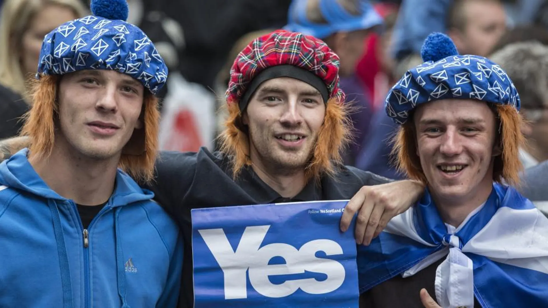 Proindependentistas escoceses en un acto de campaña a favor del "sí"