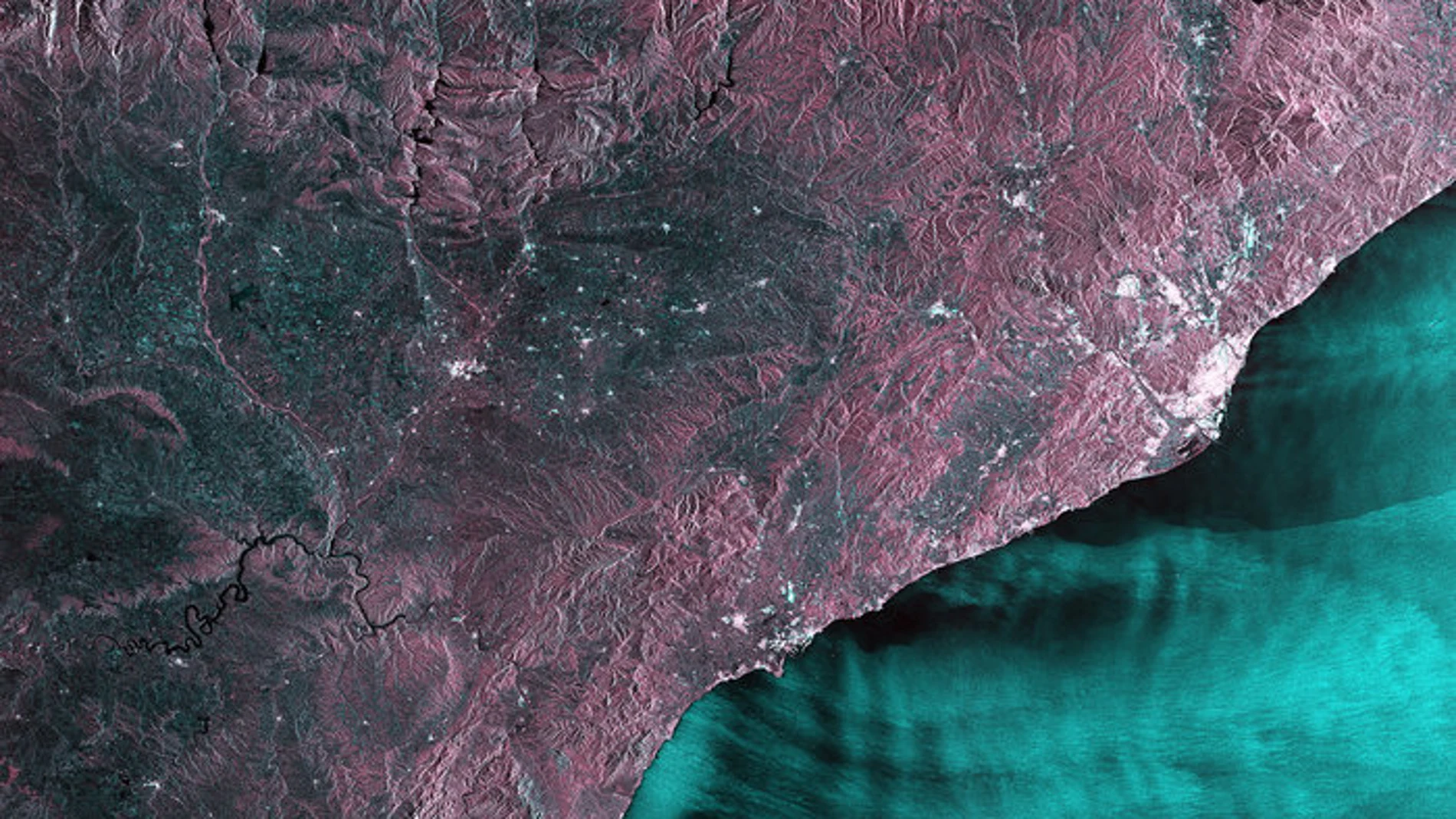 Imagen de Cataluña desde el espacio, captada por el radar Sentinel-1A