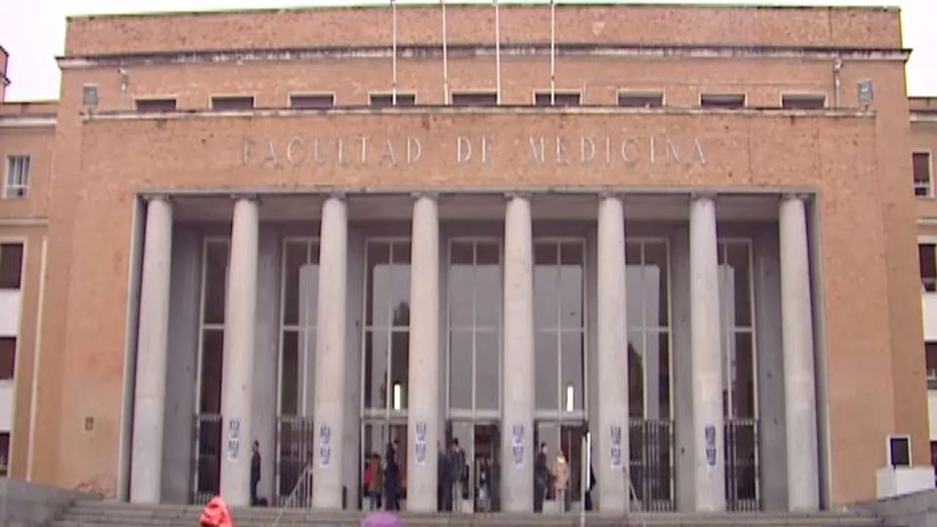 Fachada de la Facultad de Medicina
