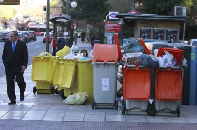 Imagen de una huelga de recogida de basuras en Madrid.