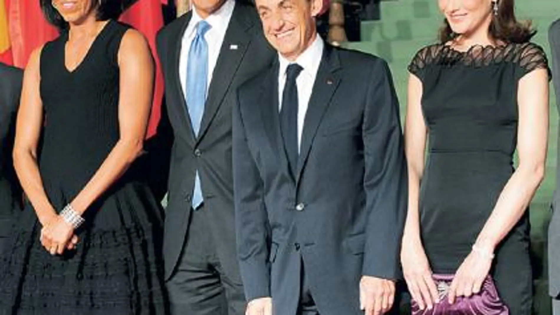 Michelle y Barack Obama, ayer en Estrasburgo, en compañía de Nicolas Sarkozy y Carla Bruni