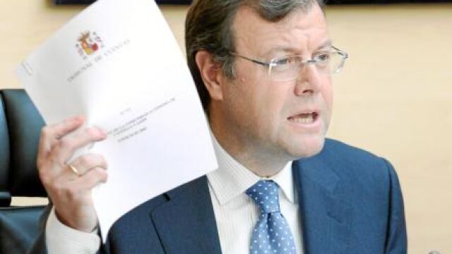 Silván defiende hoy en el Senado que se mantenga la inversión en obra pública