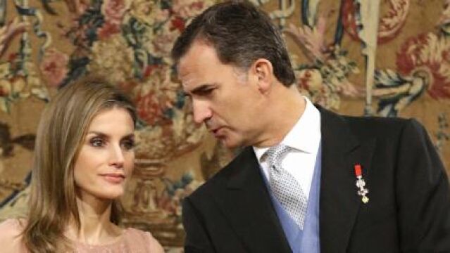 Los reyes Felipe y Letizia, en la catedral de Santiago de Compostela.
