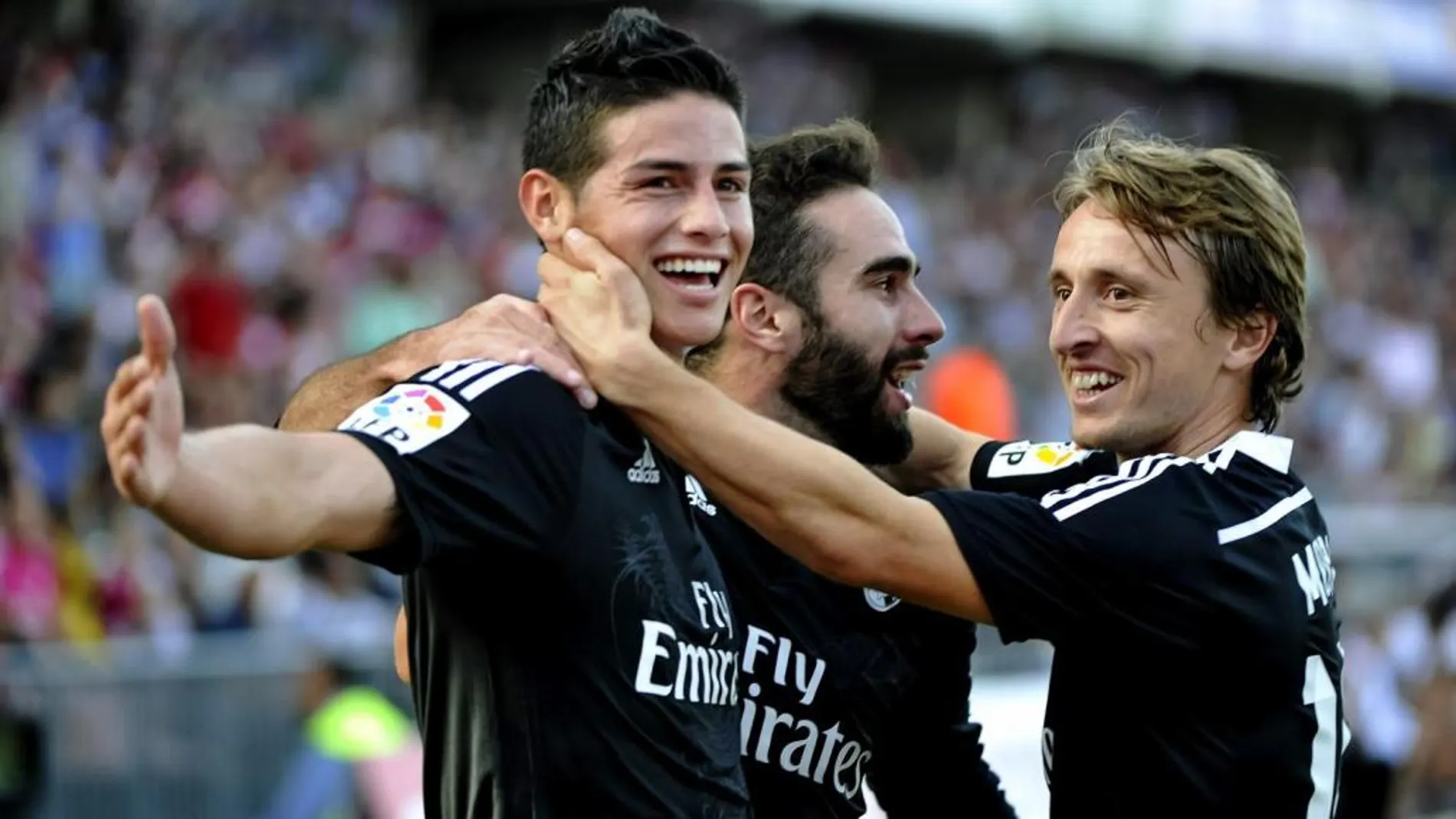 El Madrid goleó al Granada en la primera vuelta con dos goles de James, uno de Cristiano y otro de Benzema