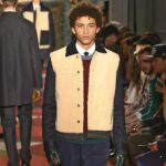 Uno de los diseños presentados por Valentino.