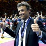 El entrenador del FC Barcelona, Luis Enrique, celebra la consecución de la Champions League, el pasado 6 de junio