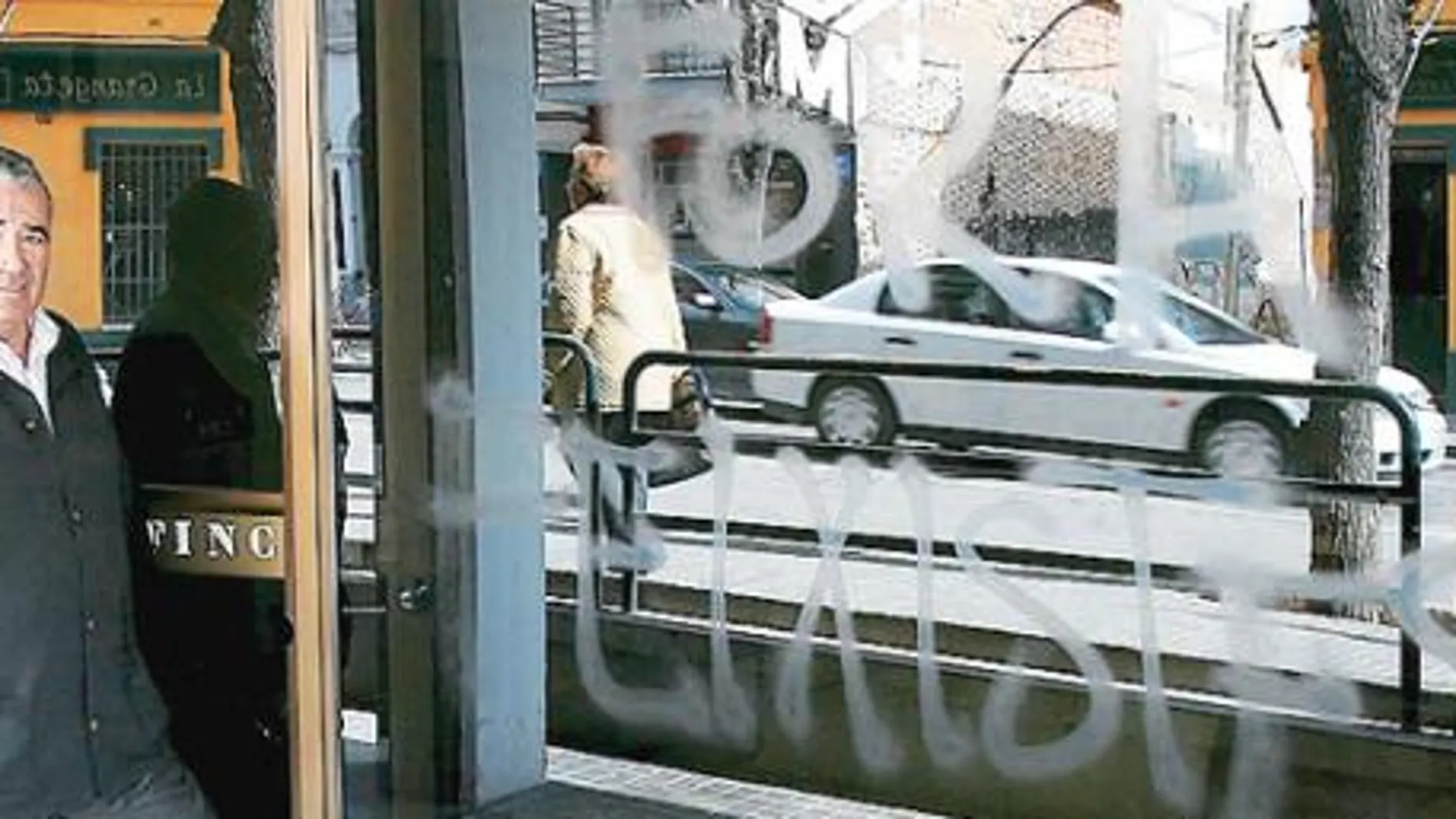 El Govern paga 7600 euros por un estudio sobre el catalán en comercios