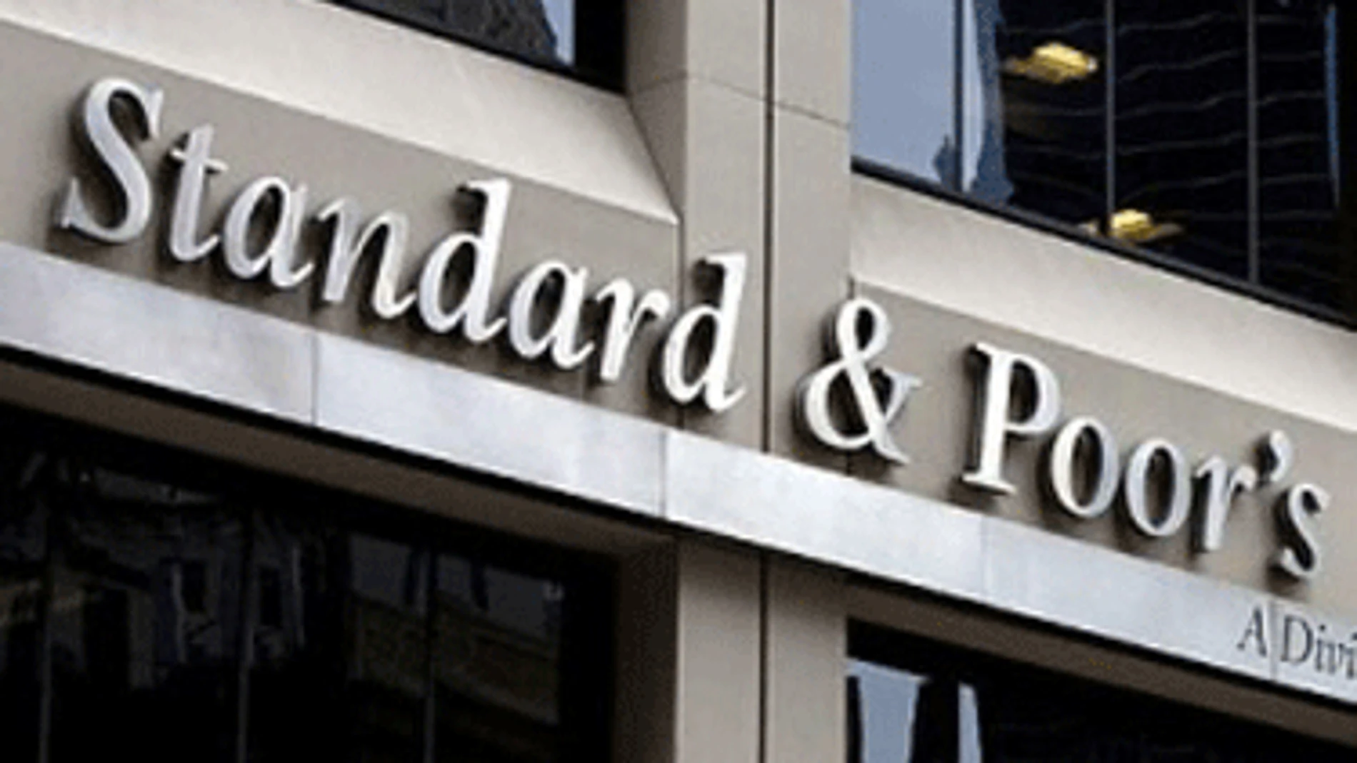 S&P asegura que la banca española está entrando en etapa de fortalecimiento financiero