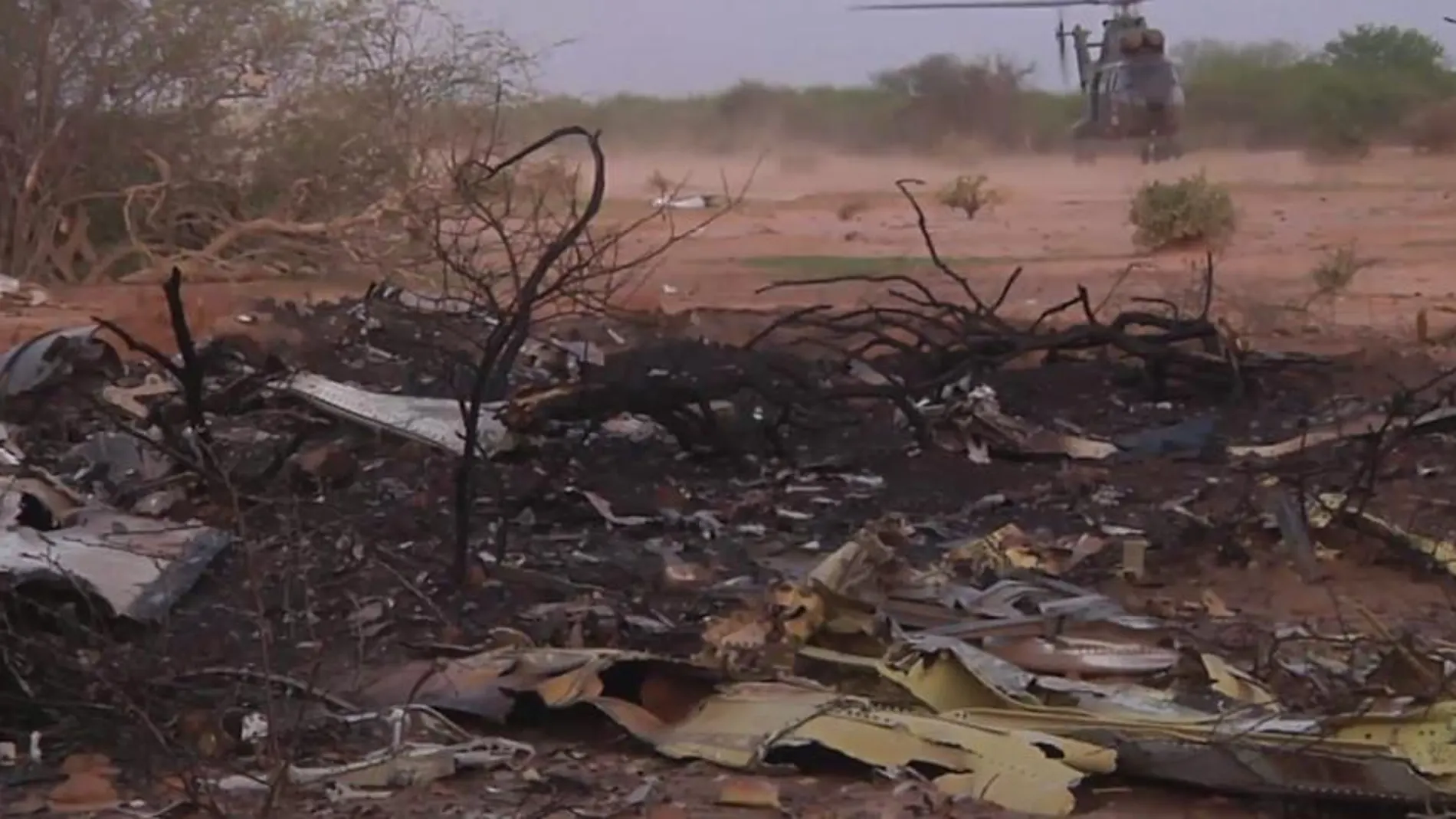 Imagen de restos del avión siniestrado