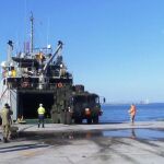 Llegada a puerto de la batería de misiles Patriot a Turquía.