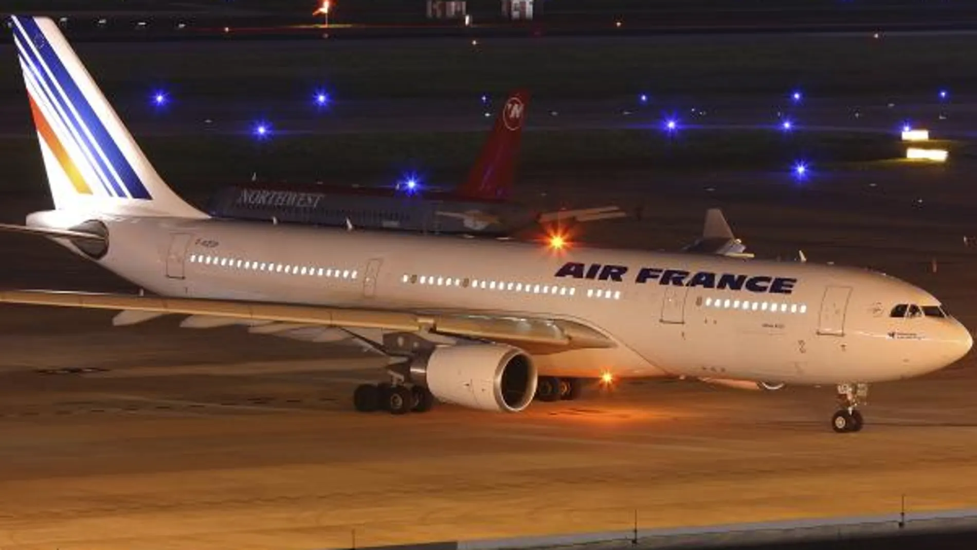 La desaparición del avión de Air France, la peor tragedia aérea de los últimos tres años por el número de víctimas