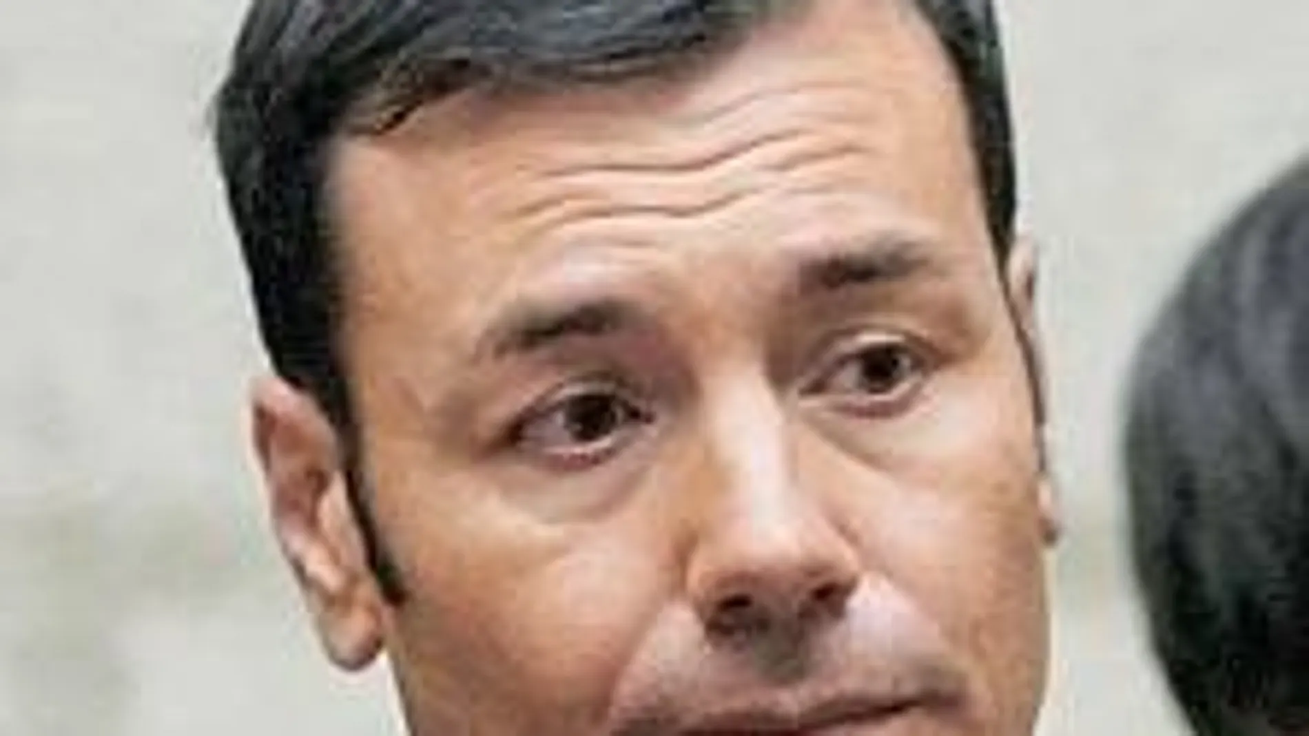 Tomás Gómez claudica