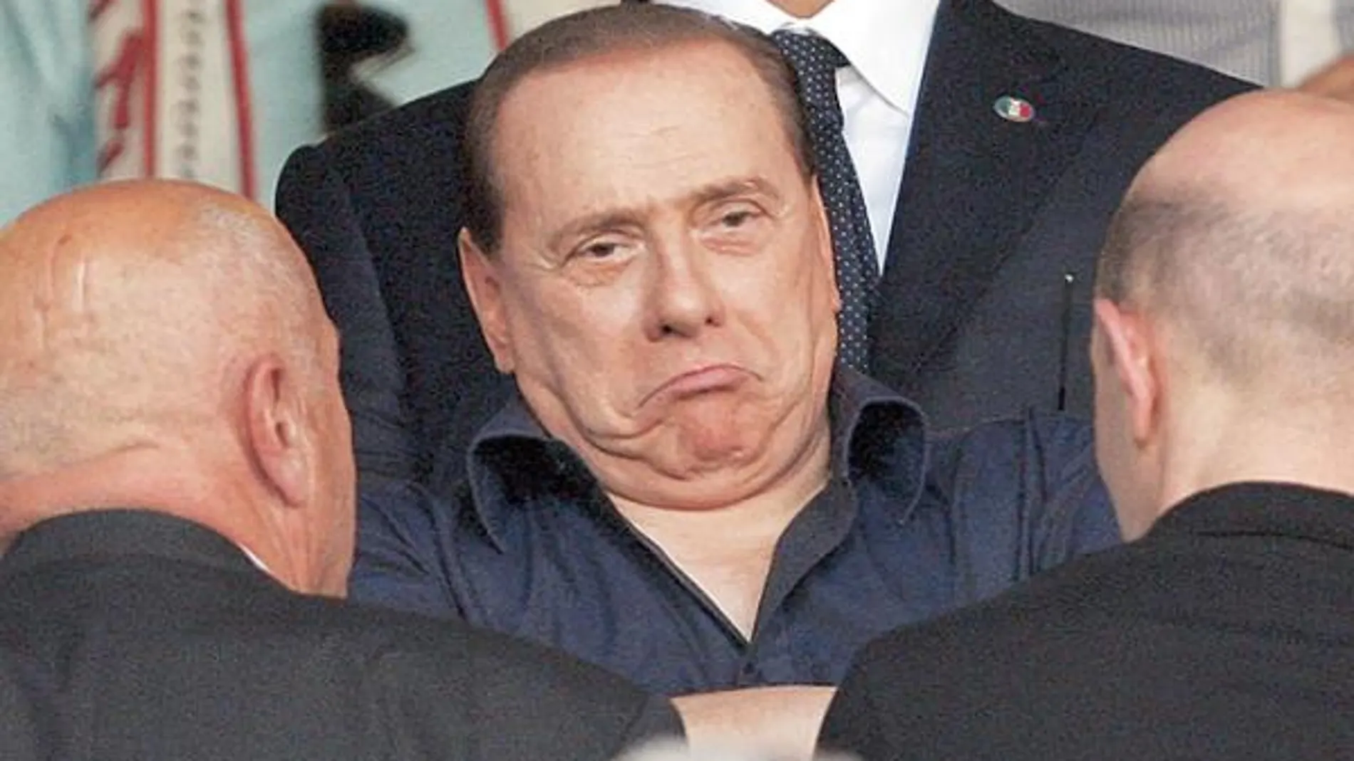 La Fiscalía italiana toma cartas e investiga las fiestas de Berlusconi