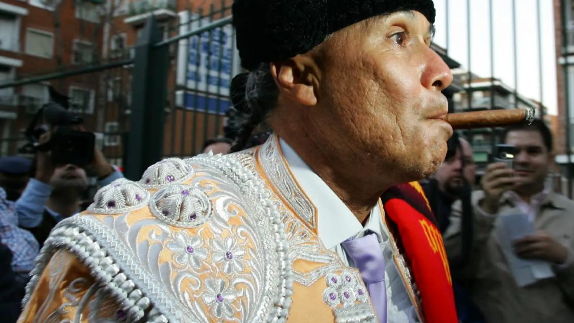 Las figuras, en el Carnaval de Autlán con la despedida de El Pana