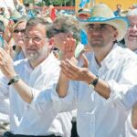Rajoy declara la guerra al «engaño» de los socialistas en Cataluña