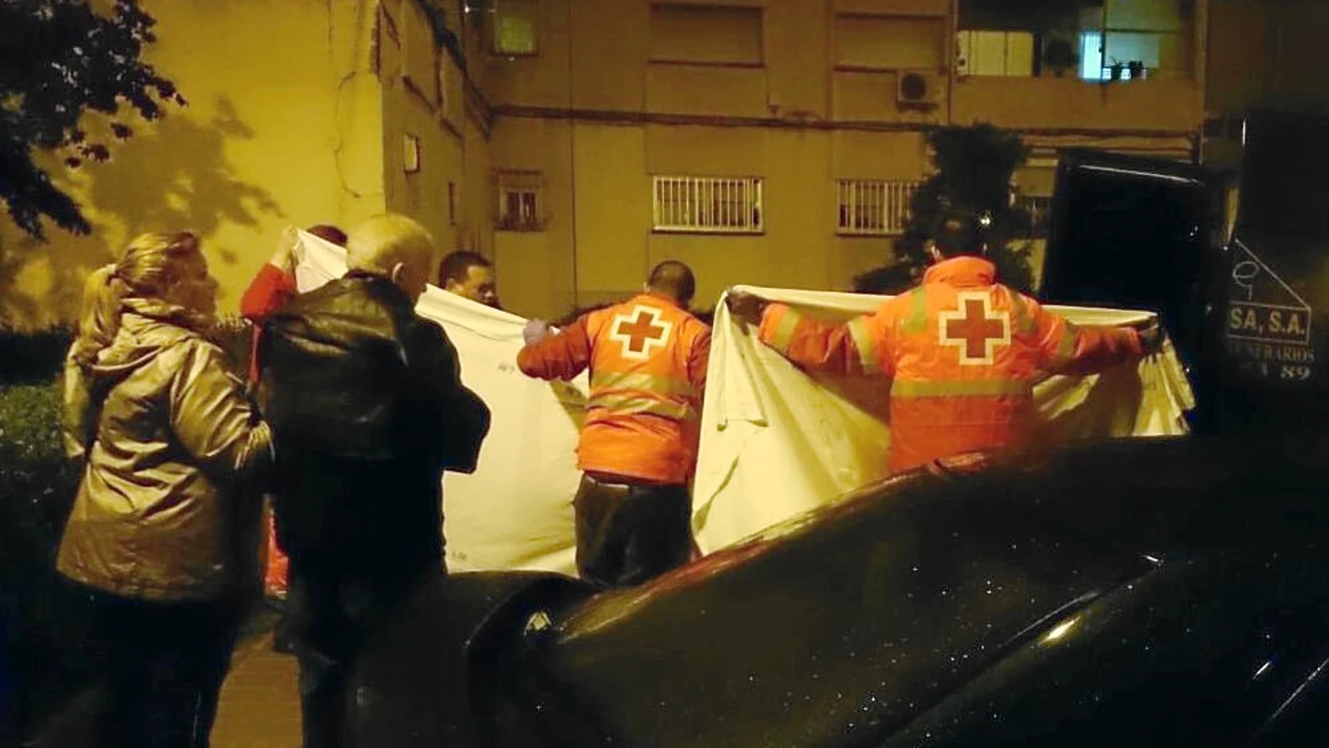 Los familiares de los fallecidos tuvieron que ser atendidos por los servicios de Emergencia Social de la Comunidad de Madrid