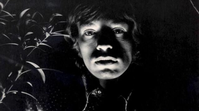 Cecil Beaton retrató a Mick Jagger en Marrakesh, Marruecos, en 1967