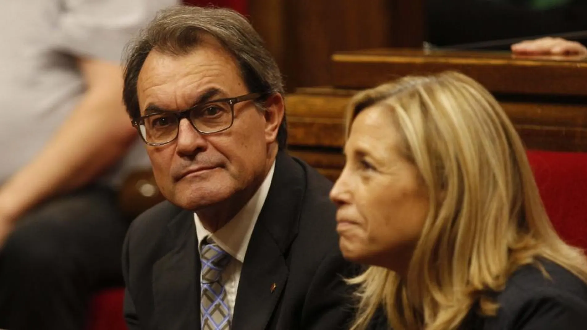 Artur Mas y Joana Ortega hoy en el Parlament catalán.