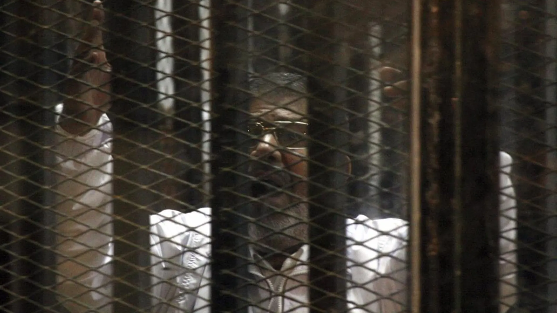 Egipto califica de «injerencia» las críticas por la pena de muerte contra Mursi