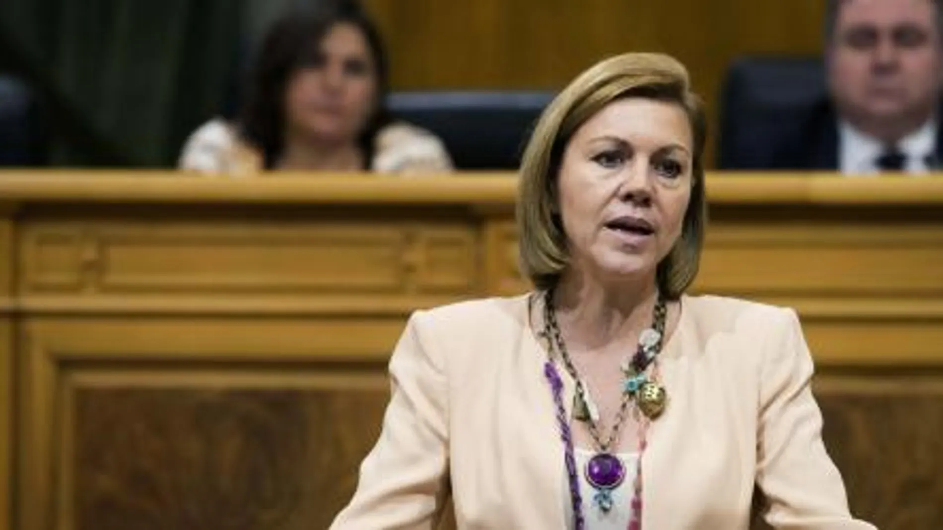 La presidenta de Castilla la Mancha, María Dolores de Cospedal, durante su intervención en el pleno de las Cortes en el que se ha aprobado la reforma de la ley electoral