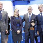 Los ministros de Defensa y Fomento entregaron el premio a Alejandro Blanco y Francisco de Bergia