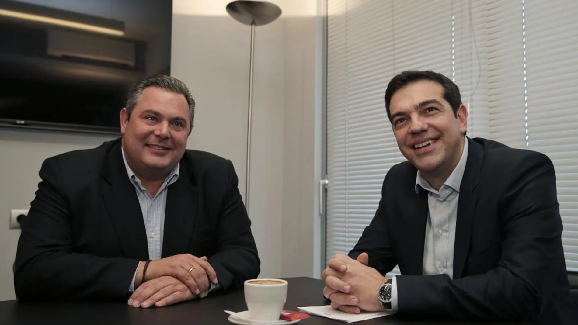 Alexis Tsipras, durante su encuentro con Panos Kammenos