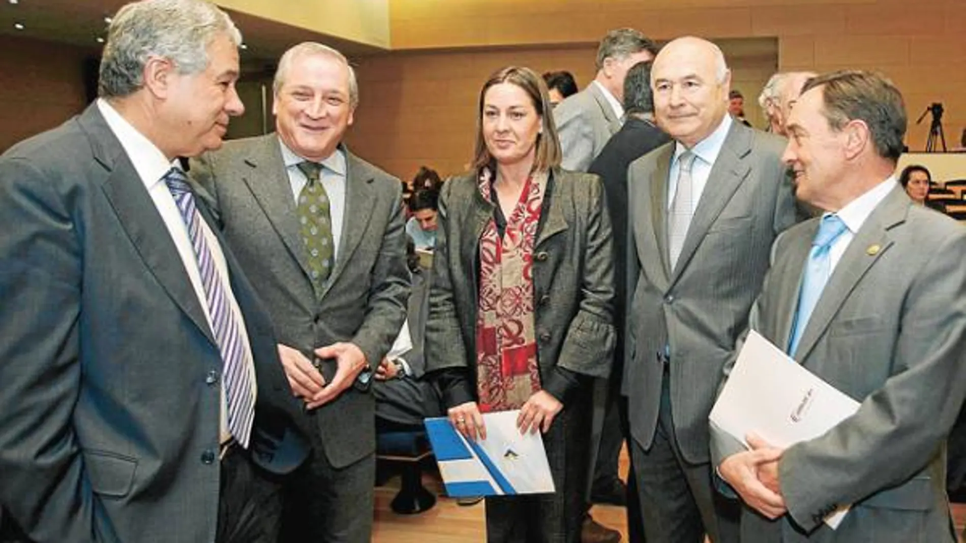 Las Cámaras defienden 61.000 empleos a través de inversión en infraestructuras
