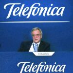 El presidente de Telefónica, César Alierta, en la junta de accionistas, ayer