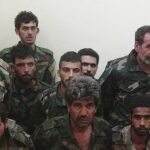 Soldados sirios capturados por el Estado Islámico