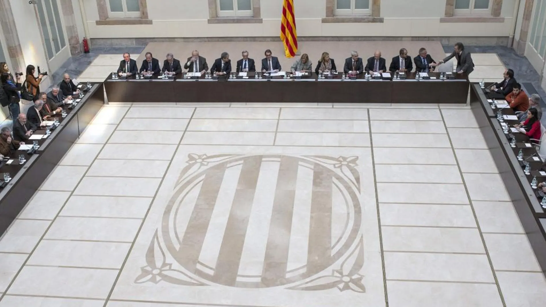 Reunión del Pacto Nacional por el Derecho a Decidir en el Parlament de Cataluña