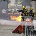 El fuego ha comenzado bajo el pavimento