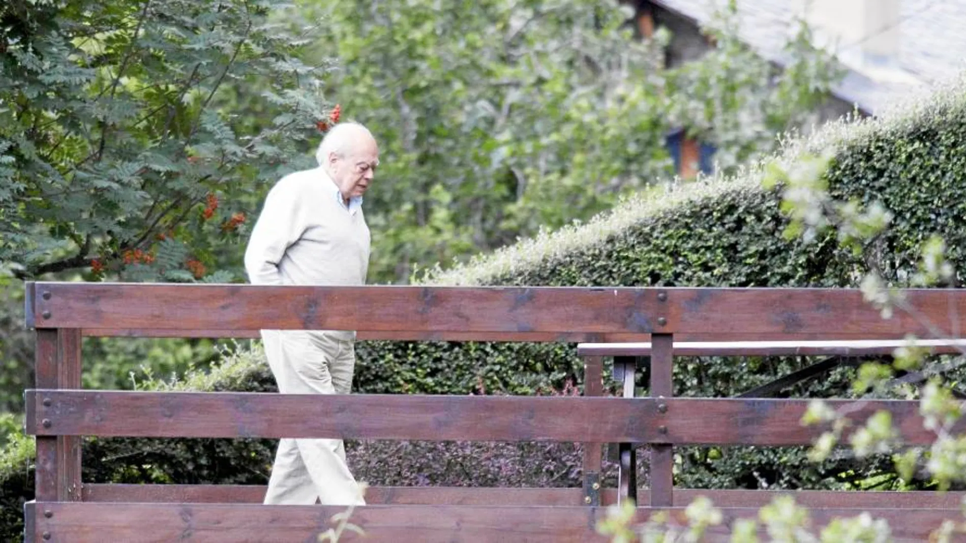 Un nuevo paseo del ex honorable