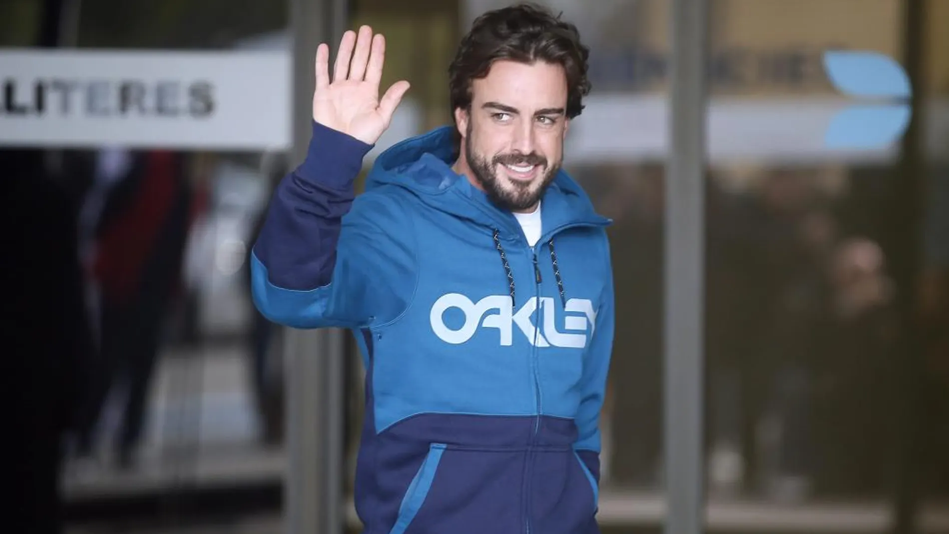 Alonso, a la salida del hospital.
