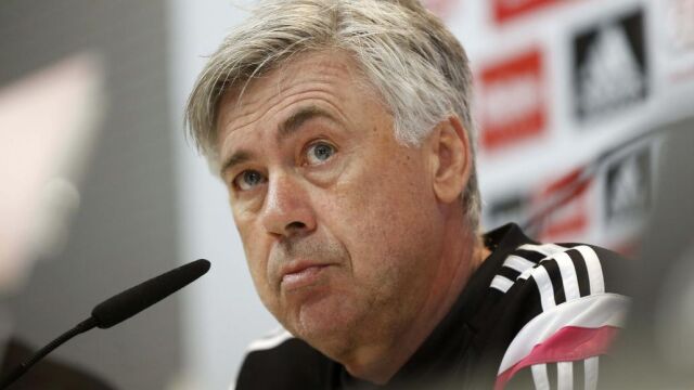GRA189. MADRID, 06/02/2015.- El técnico del Real Madrid, Carlo Ancelotti, durante la rueda de prensa que ofreció tras el entrenamiento que la plantilla madridista realizó esta mañana en Valdebebas, de cara a preparar el importante partido de Liga que disputarán este sábado en el Vicente Calderón ante el Atlético de Madrid. EFE/Chema Moya