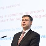 El vicepresidente de la Comisión Europea (CE) para el Euro y el Diálogo Social, Valdis Dombrovskis.