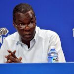 El subdirector de Asuntos Multilaterales y Derecho Internacional de Cuba (Minrex), Pedro Luis Pedroso, explica l reunión con EE UU