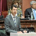 El PP acusa a Saura de no querer la igualdad para los murcianos