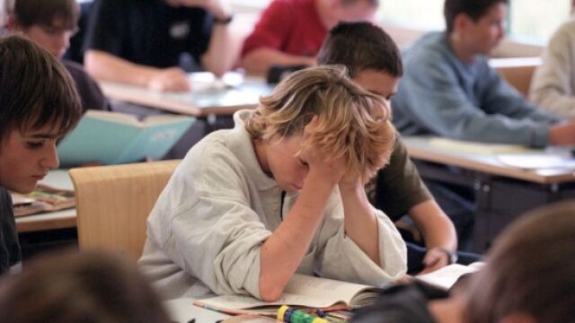 La tasa de abandono escolar varía por zonas