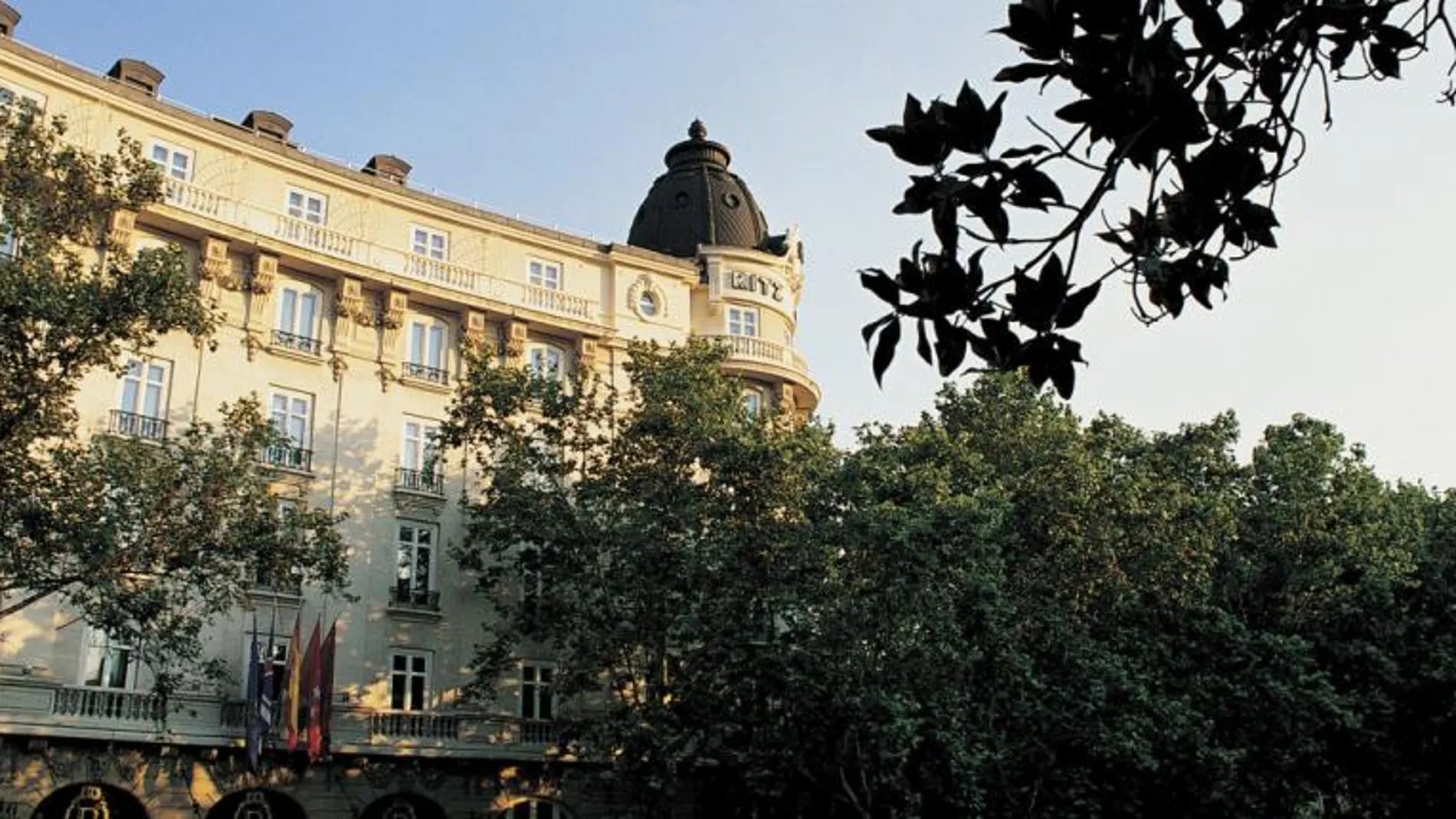 El hotel Ritz de Madrid, vendido por 130 millones