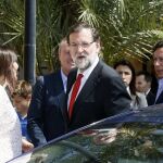 Rajoy junto al presidente de la Generelitat, Alberto Fabra la alcaldesa de Elche, Mercedes Alonso y el vicesecretario general de Organización del PP, Carlos Floriano