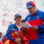 Nicolás Maduro, junto a su mujer Cilia Flores el pasado 1 de mayo en Caracas