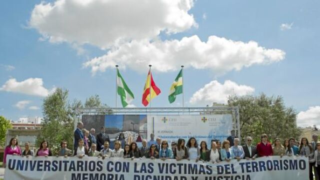 El homenaje se celebró en el CES Cardenal Spínola de Bormujos