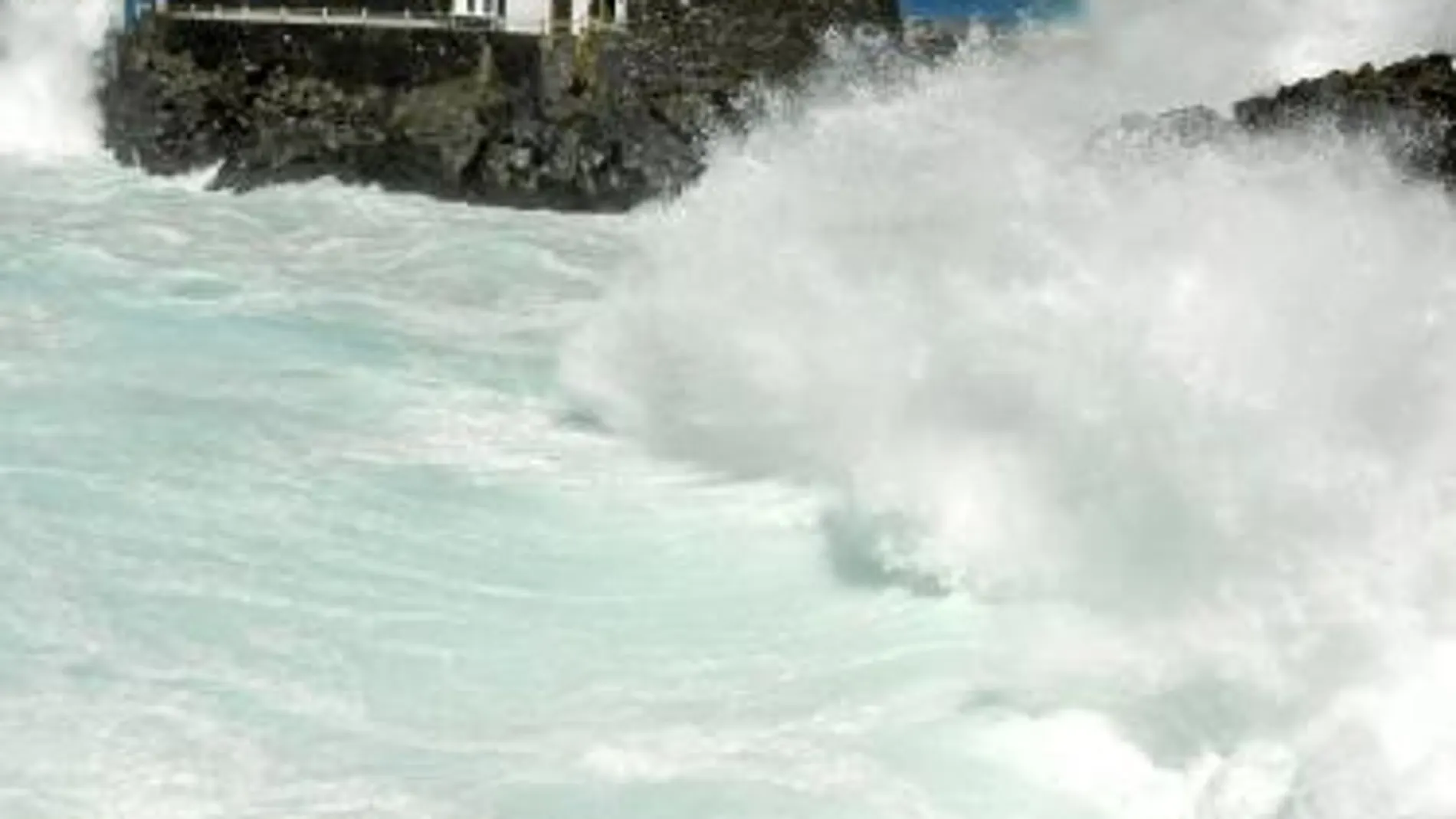 Casi una veintena de provincias en alerta por las fuertes lluvias