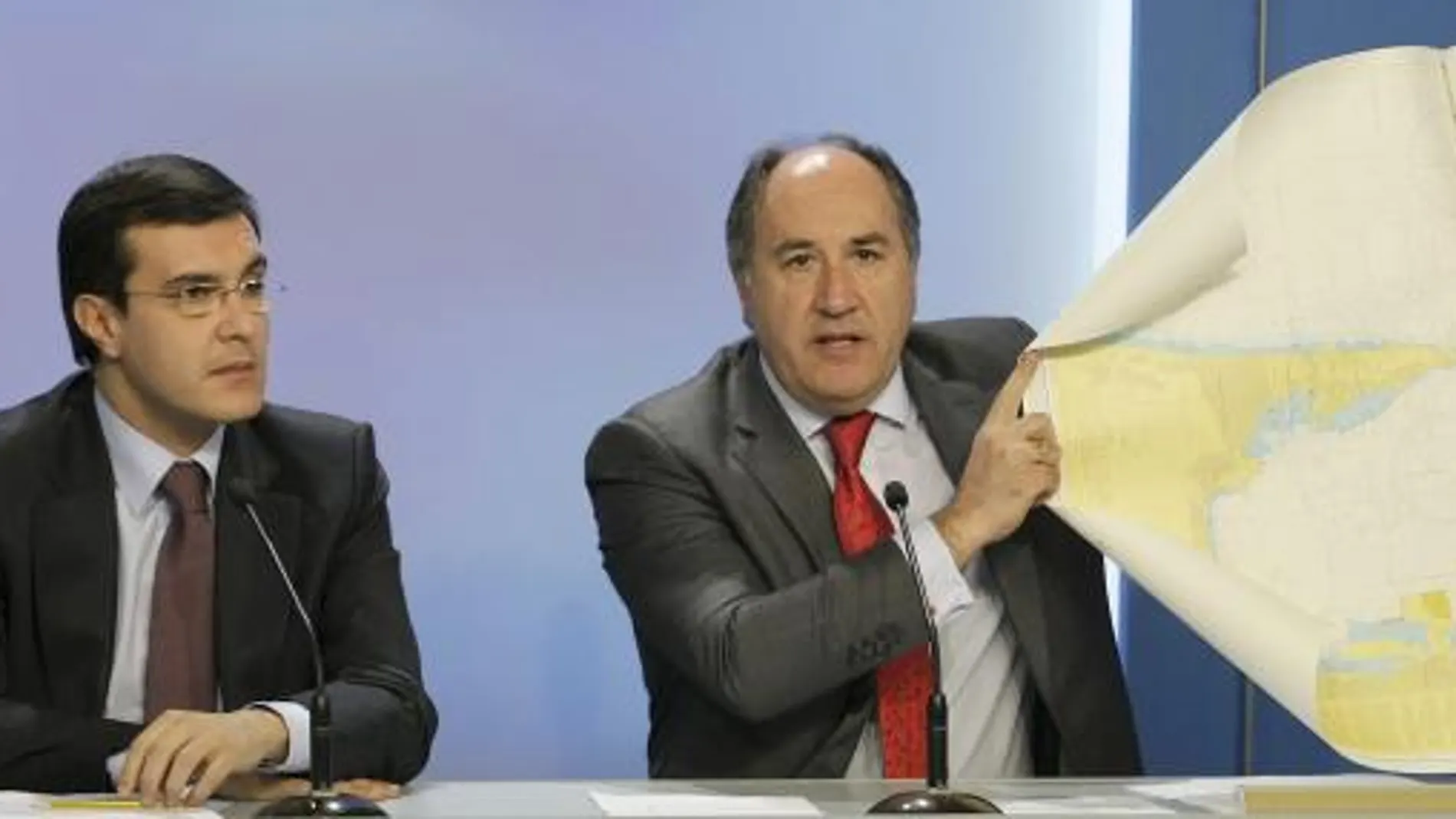 José Luis Ayllón y José Ignacio Landaluce, en su rueda de prensa de hoy